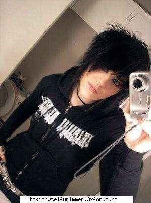 :rotfl: poze emo